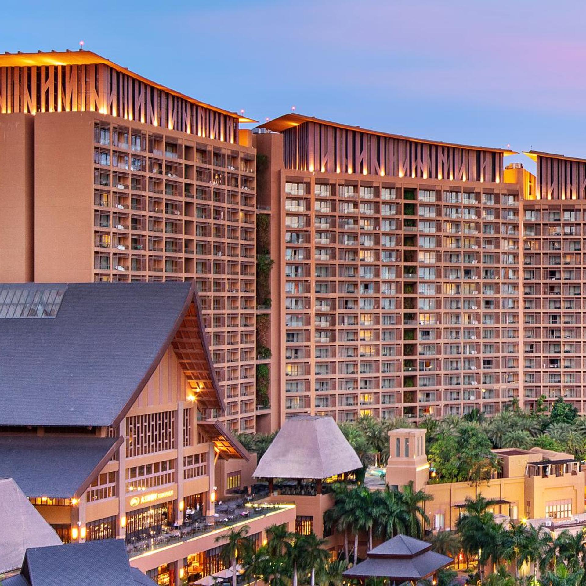 Mangrove Tree Resort World - Queen Palm 1/26