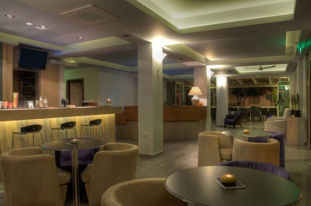 Olympos Hotel 46/62