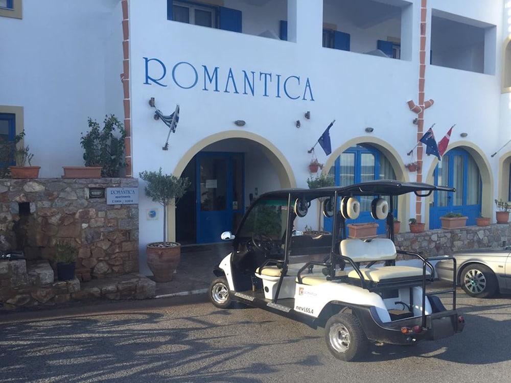 ROMANTICA HOTEL 7/65