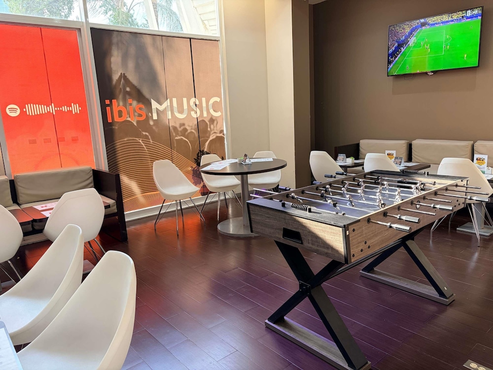 Ibis Monterrey Valle 43/50