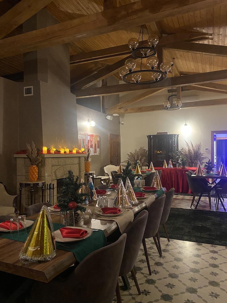 Tarihi Kumbaba Otel 24/50