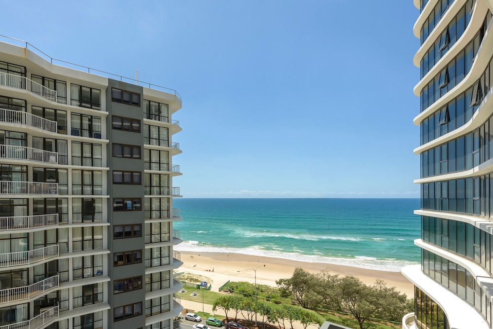 Meriton Suites Surfers Paradise 4/50