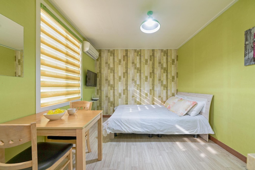 Ga Pyeong Four Season Pension 12/50
