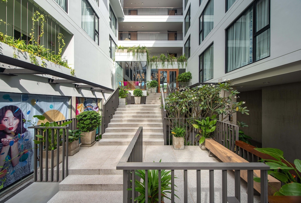Novotel Chiangmai Nimman Journeyhub 47/68