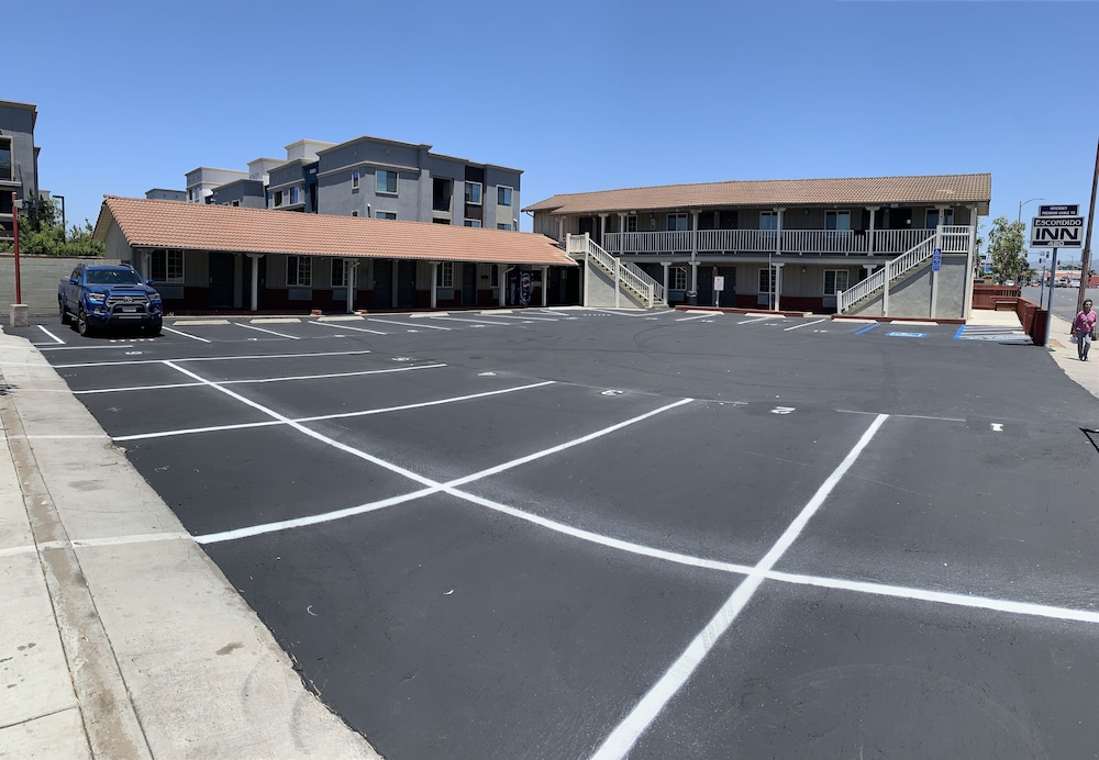 Escondido Inn 38/42
