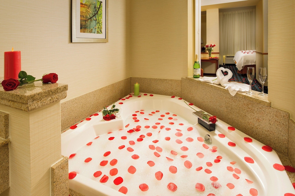 Fairfield Inn & Suites By Marriott Waco North 35/73