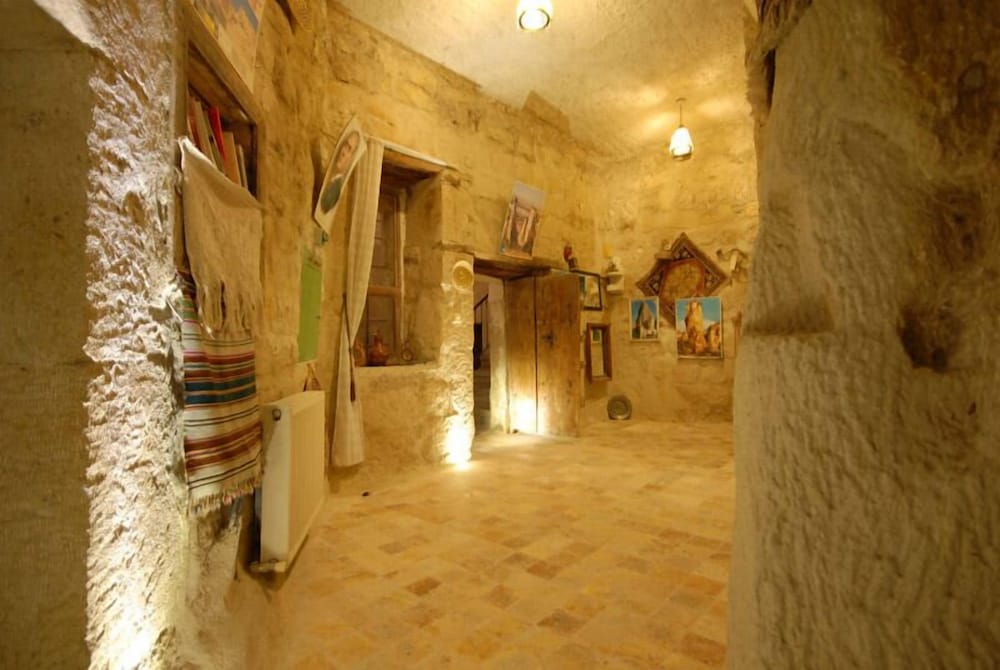 Arif Cave Hotel 19/50