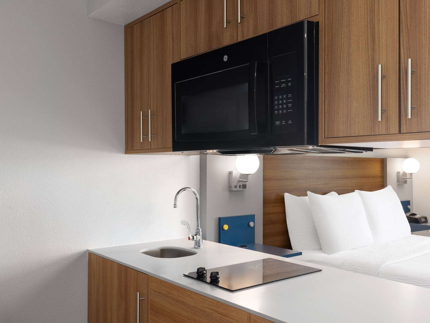 Microtel Inn Suites By Wyndham Tracy 66/67
