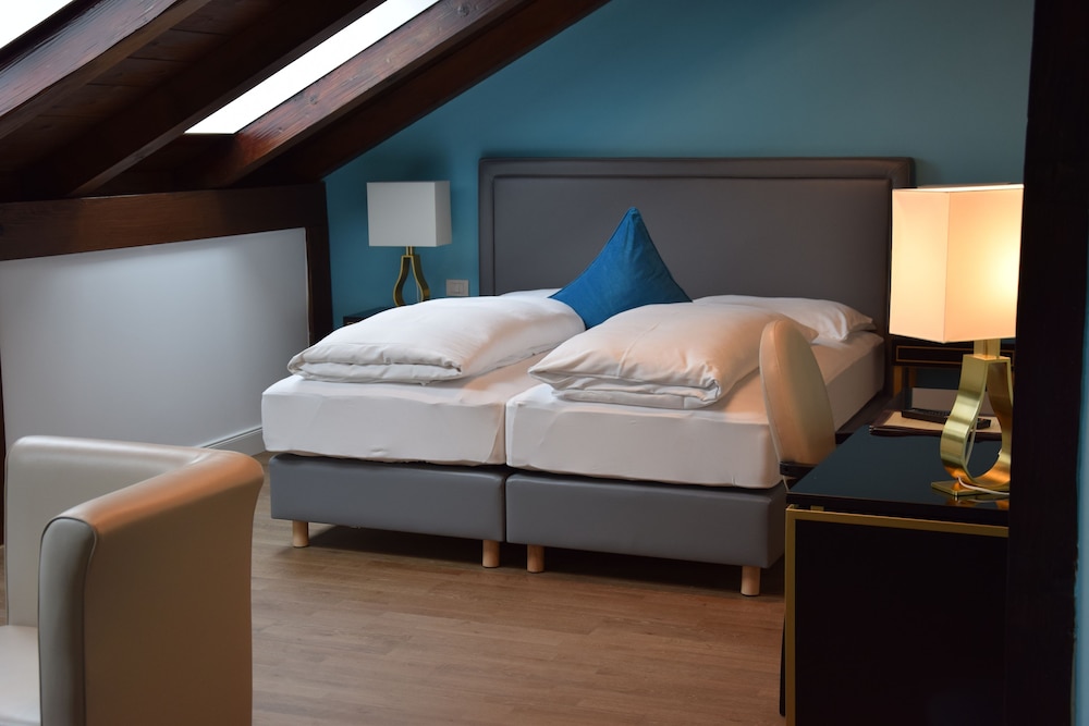 Atel Hotel Lasserhof 11/54