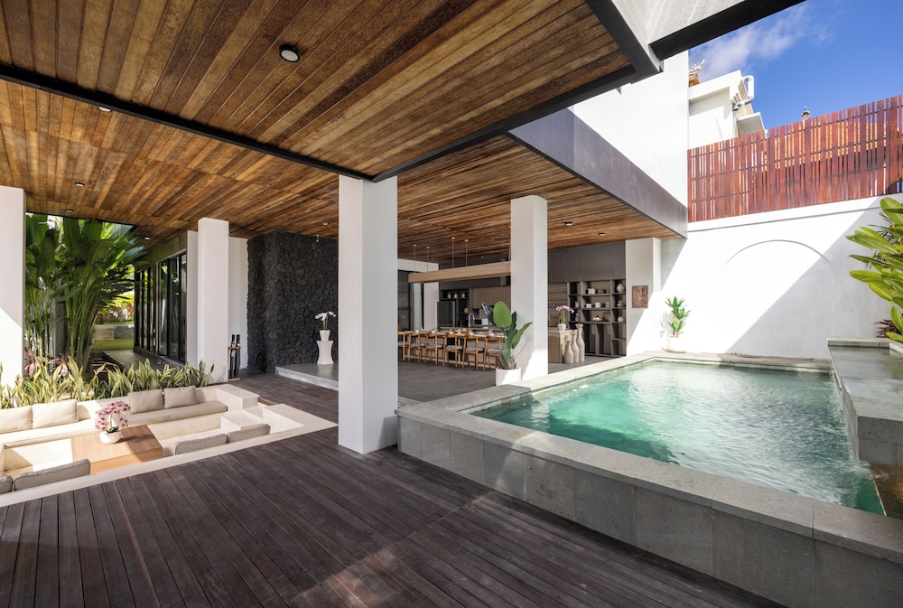 Ratan Hotel Uluwatu 26/50