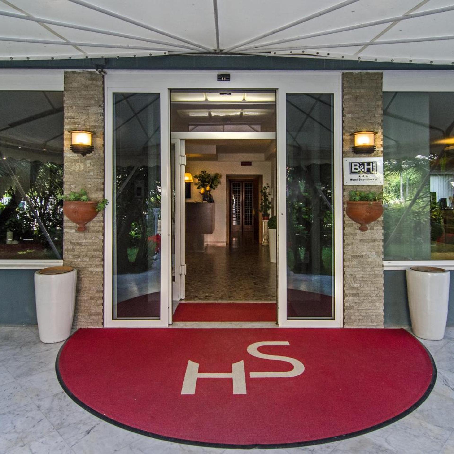 Hotel Scandinavia in MASSA