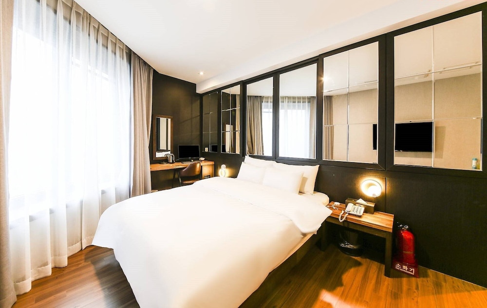 Incheon Hotel Bluemarine 16/50