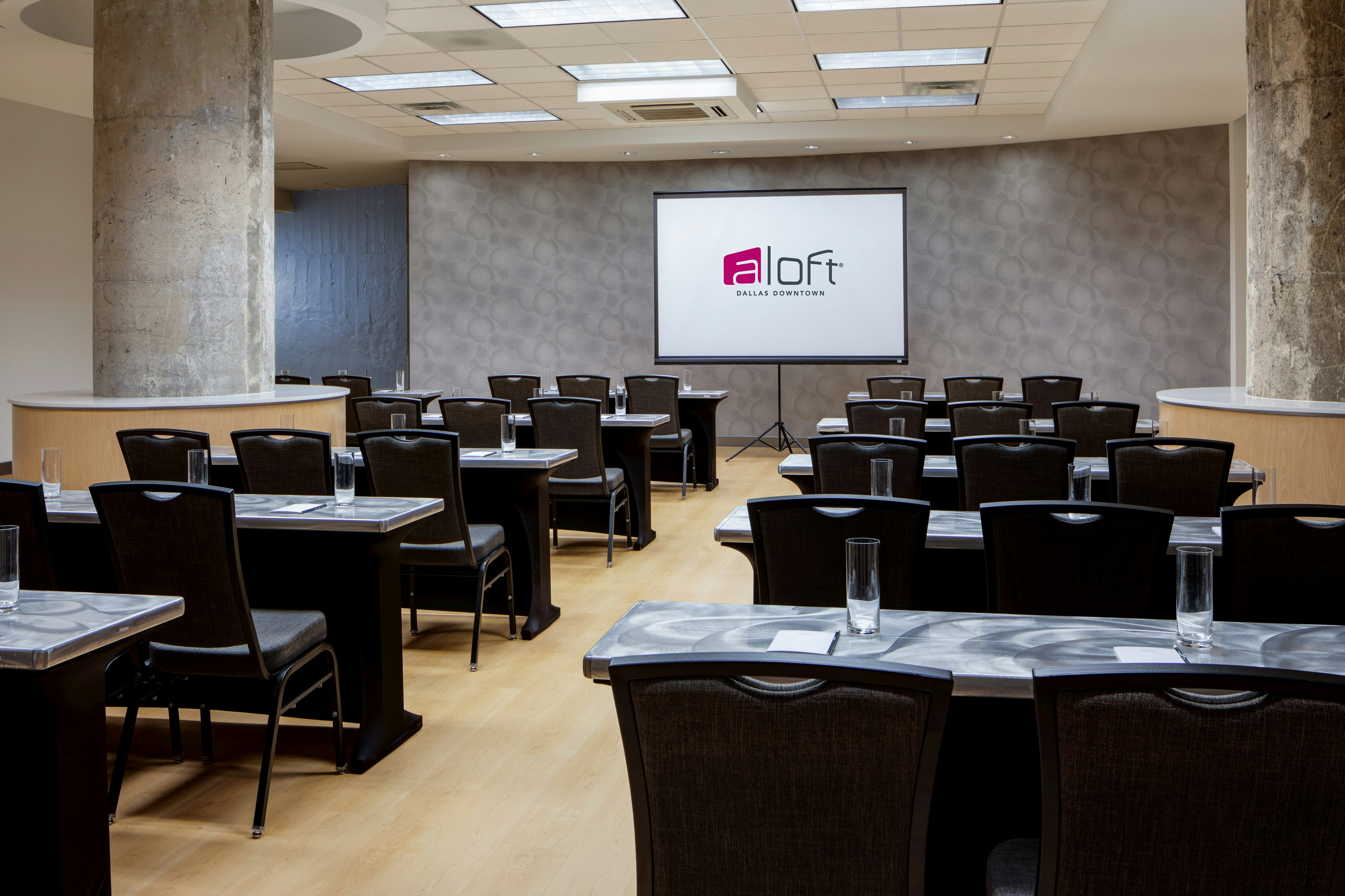 Aloft Dallas Downtown 41/49