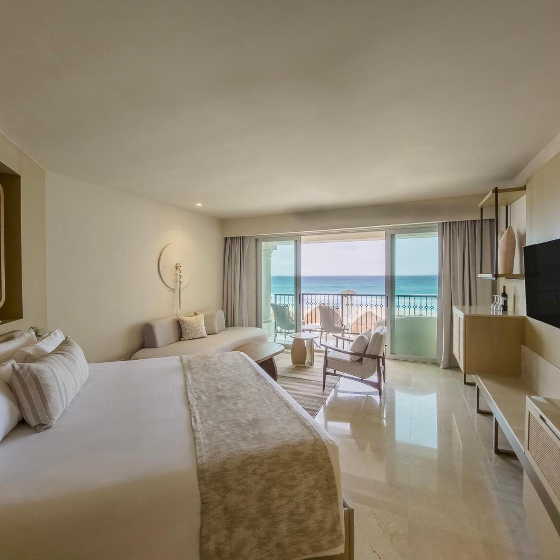Deluxe, Suite, King Bed
