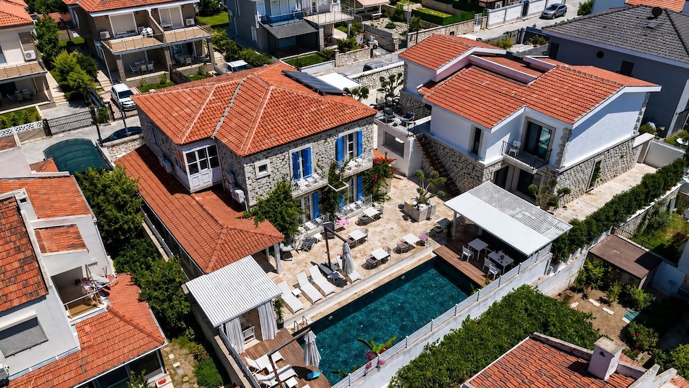 Villa Peri Butik Otel 44/50