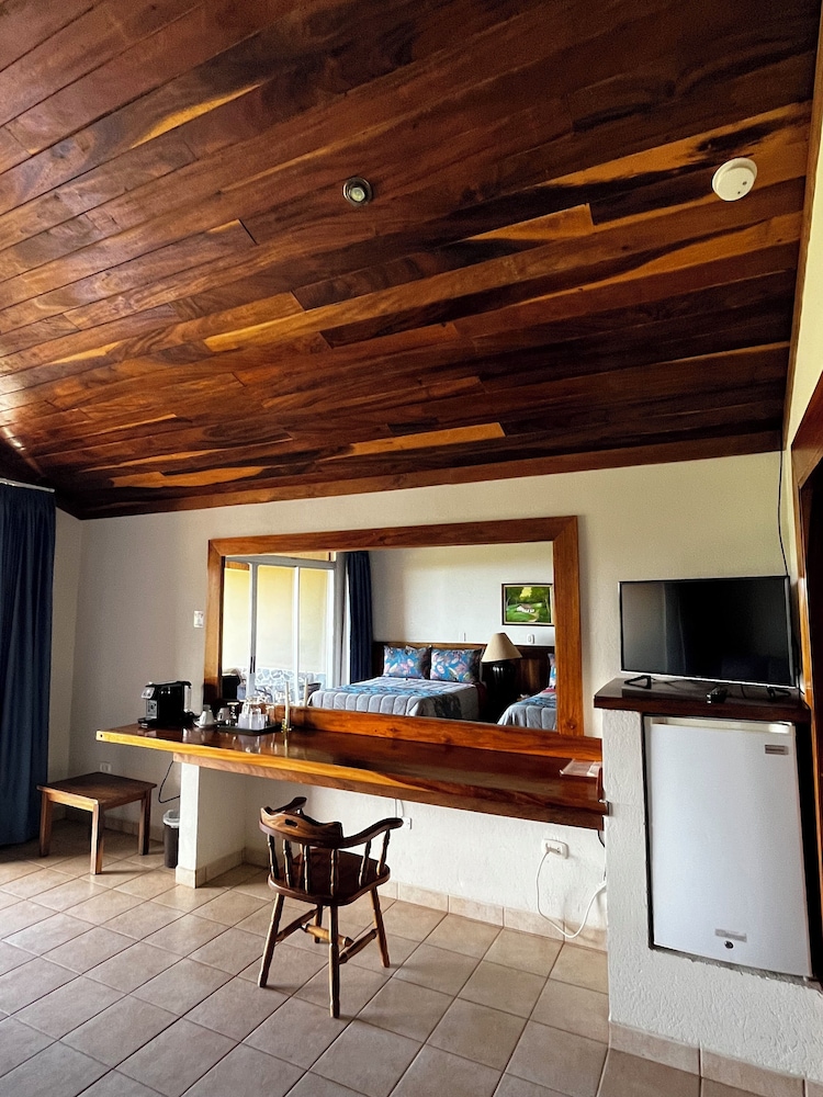 Hotel de Montana Monteverde 68/76