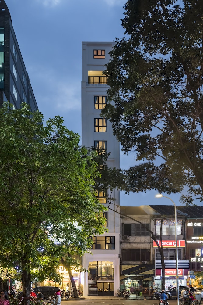 Amanaki Saigon Boutique Hotel 4/80