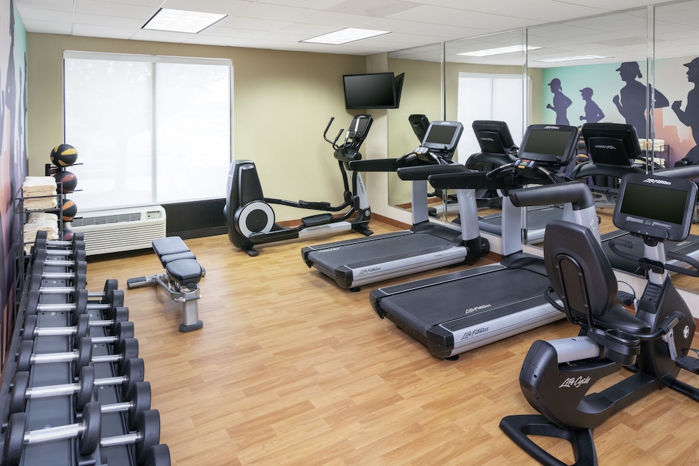 Hyatt Place Atlanta Arpt North 27/71