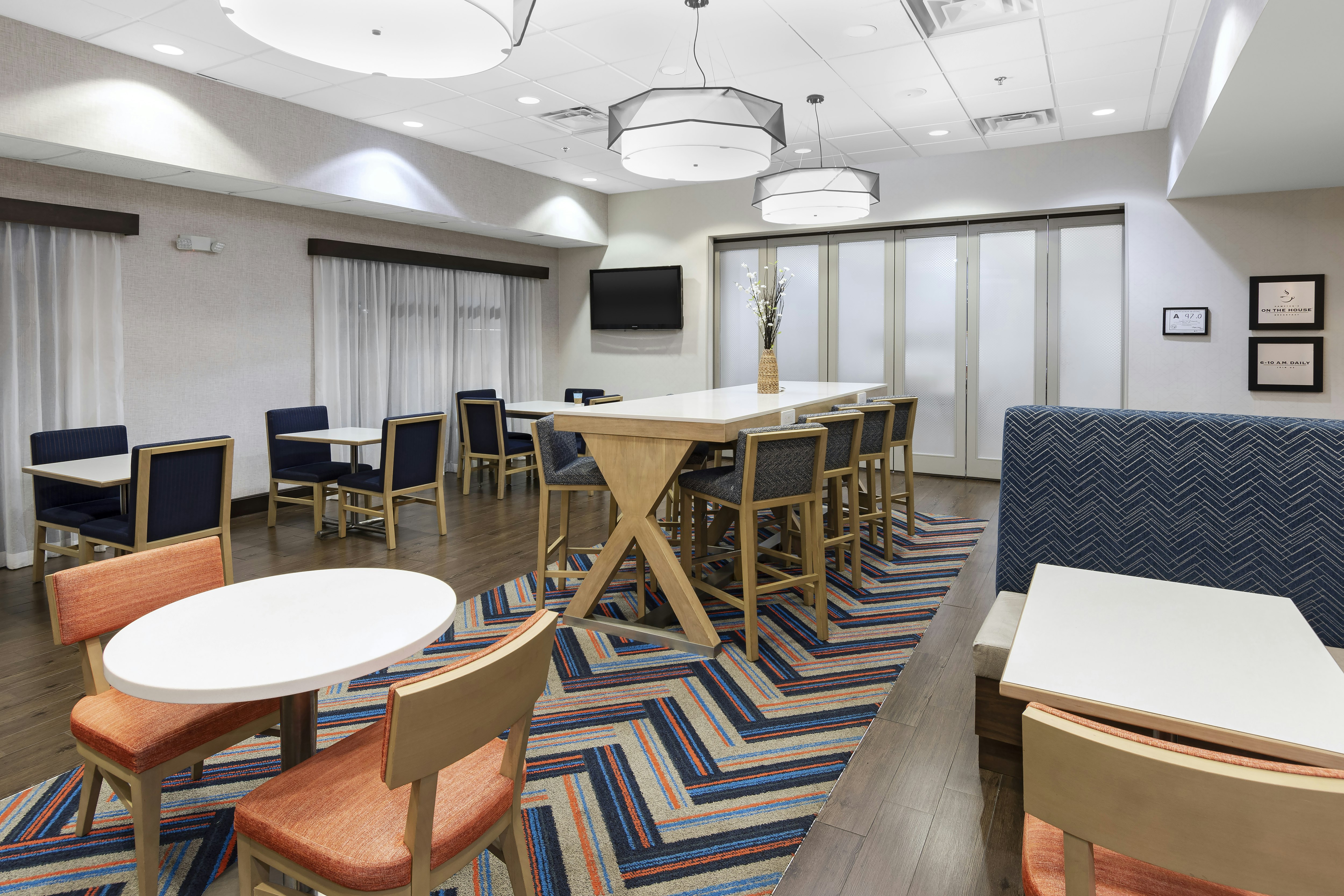 Hampton Inn Greenville, NC 75/81