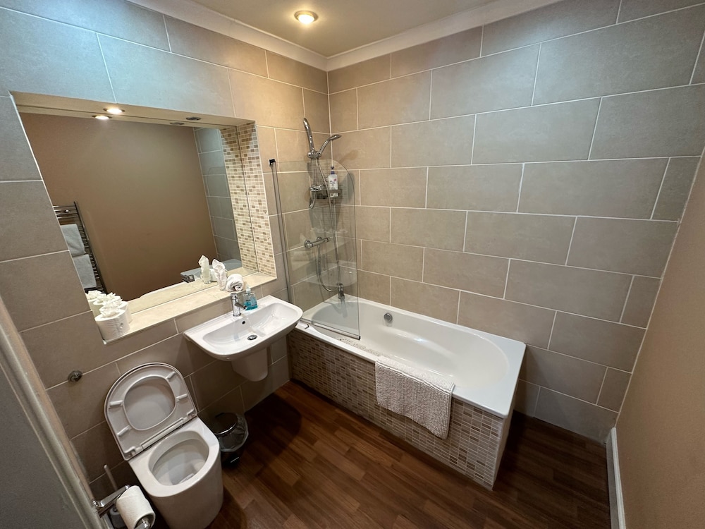 Valentine City Centre Guest House 43/50