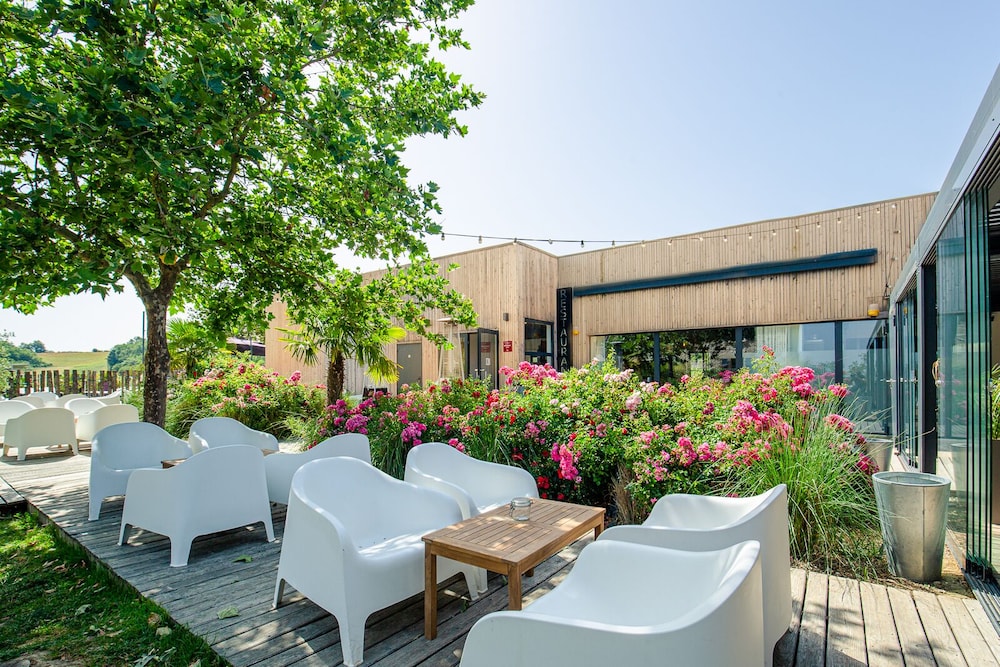 Hotel Le Domaine De Baulieu 59/60