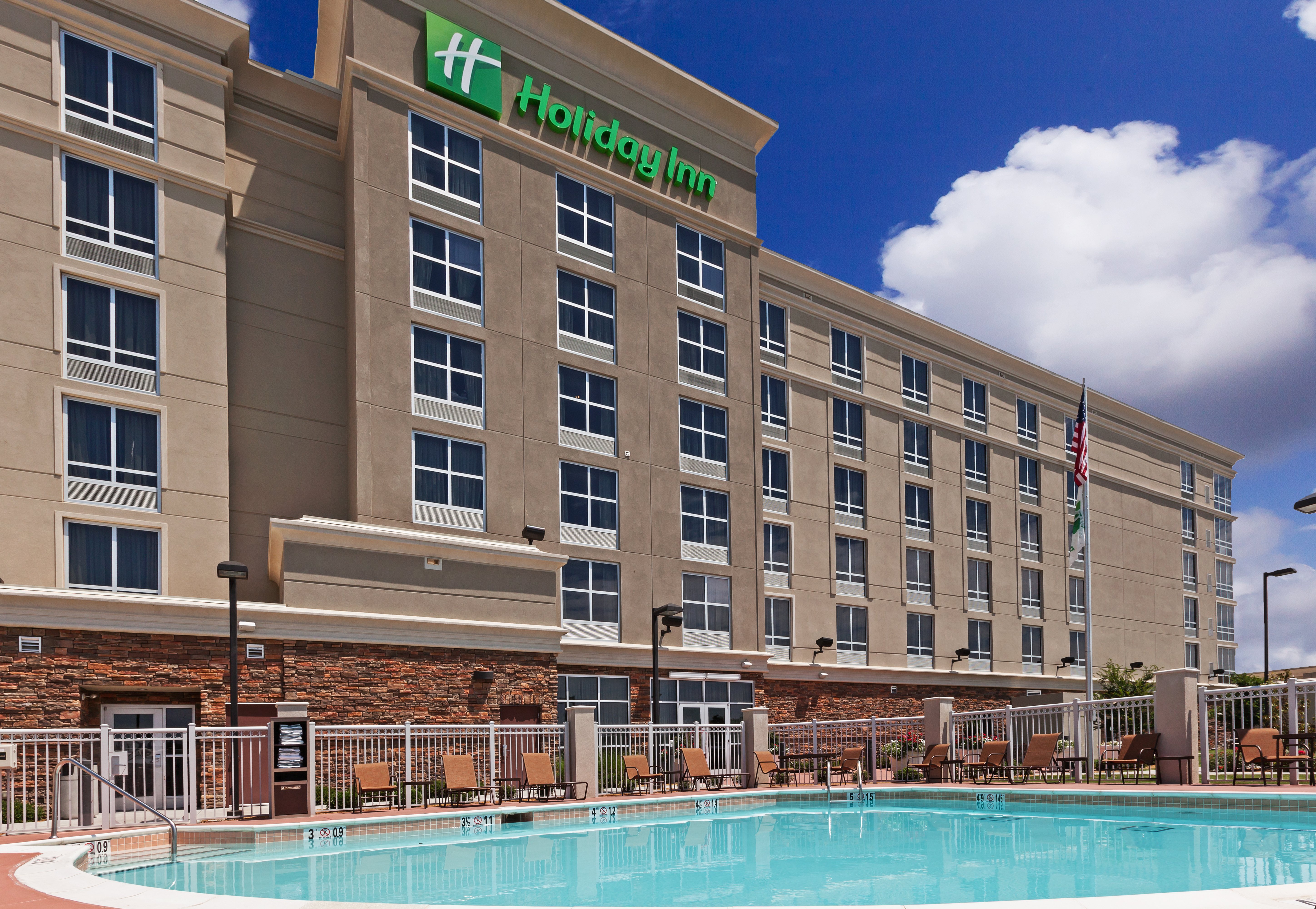 Holiday Inn Ardmore I 35 8/49