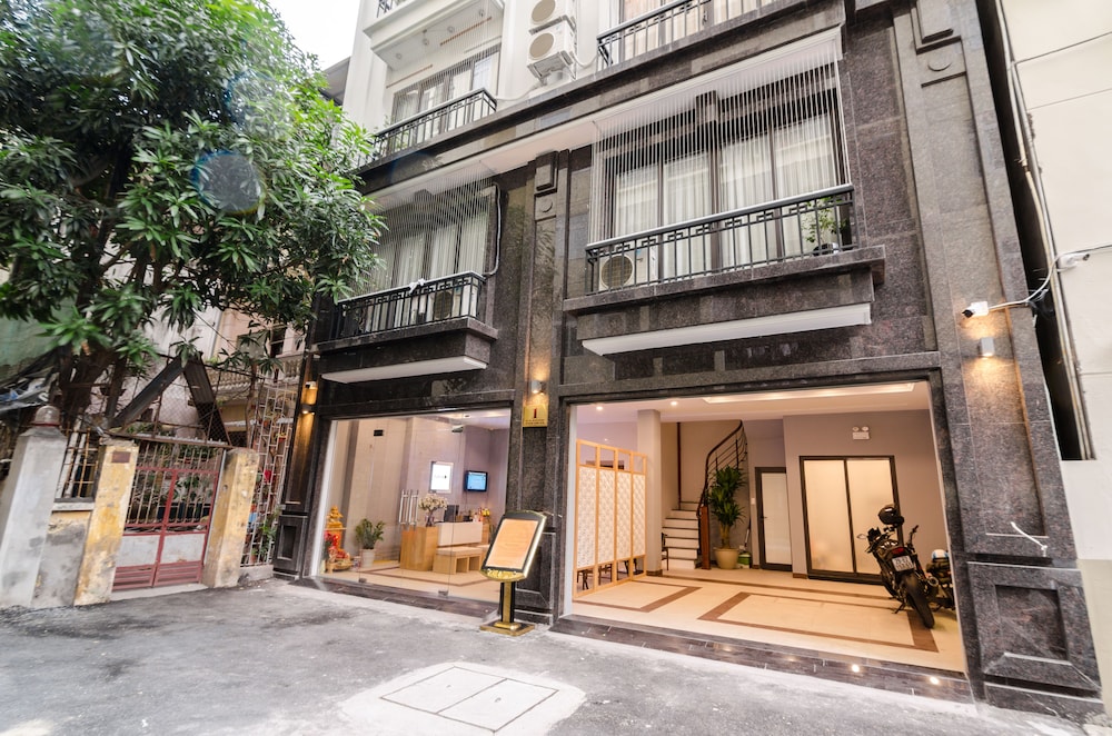 Fukurai Boutique Apartments Ha Noi 2/24