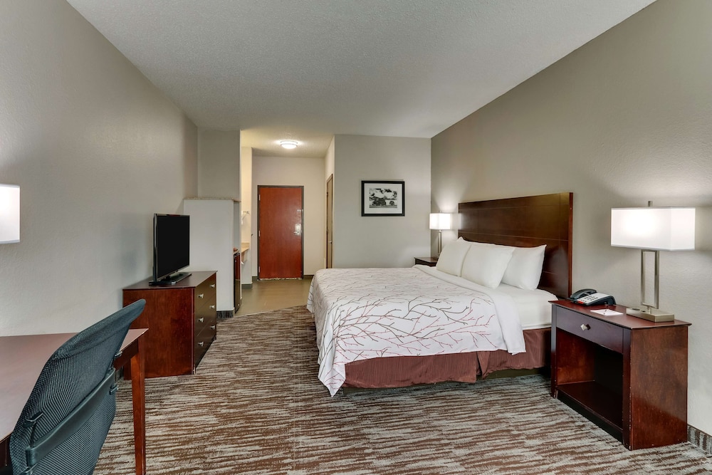 Best Western Plus University Inn and Suites 12/34