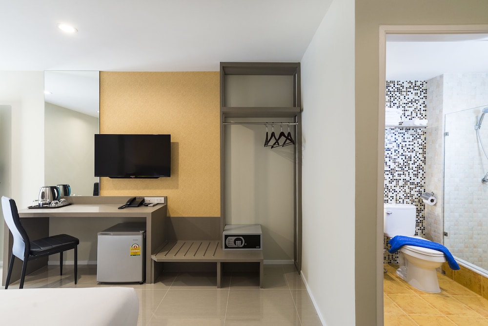 Zircon Hotel 47/53