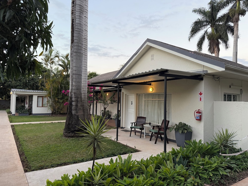 The Guest House Pongola 1/50