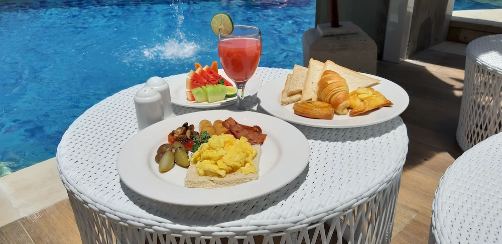 18 Suite Villa Loft Kuta 55/73