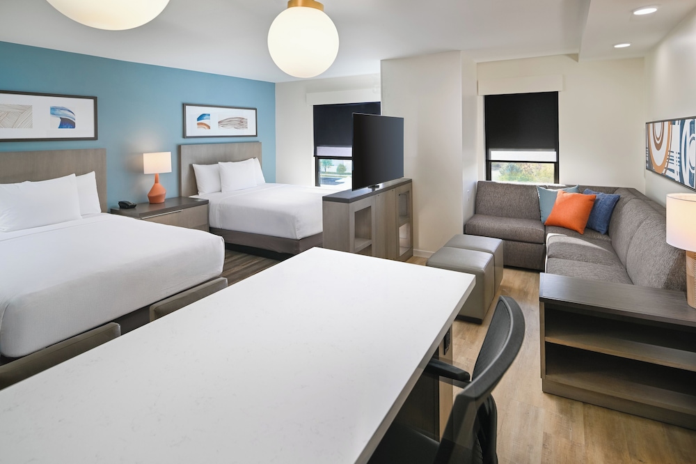 Hyatt House Auburn Hills Detroit 12/42