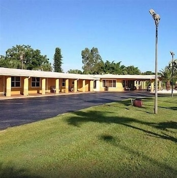American Inn Punta Gorda 27/35