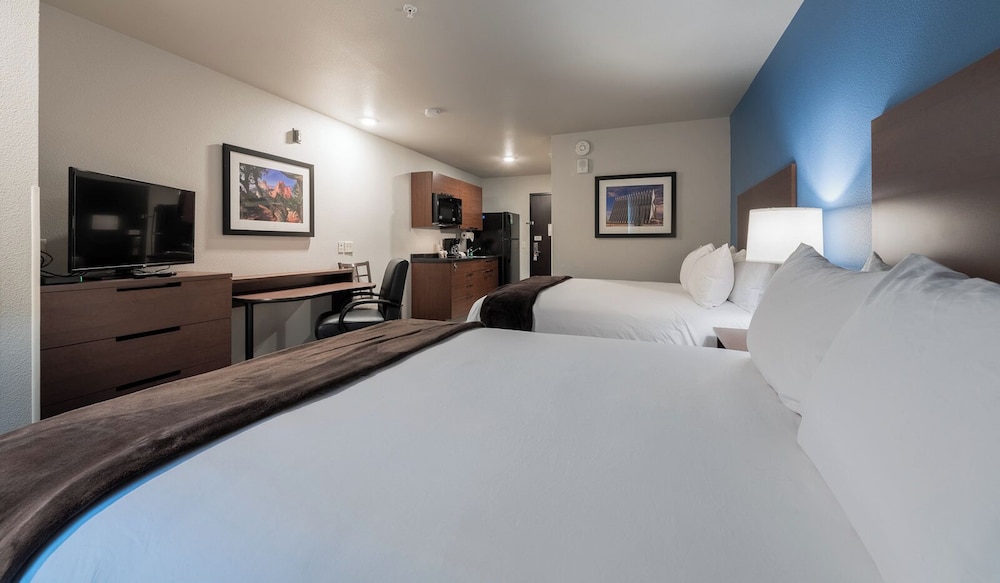 غرفة بسريرين كوين لذوي الإعاقة، My Place Hotel-Colorado Springs Co 2/10