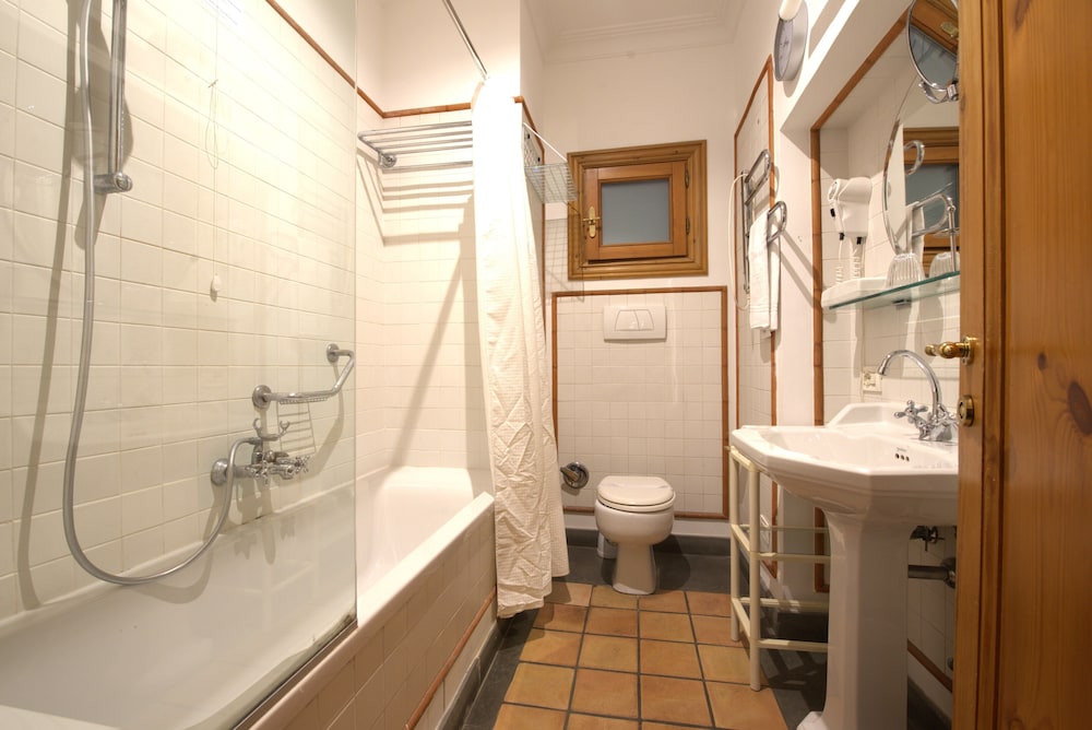Hotel Locanda Cairoli 47/50