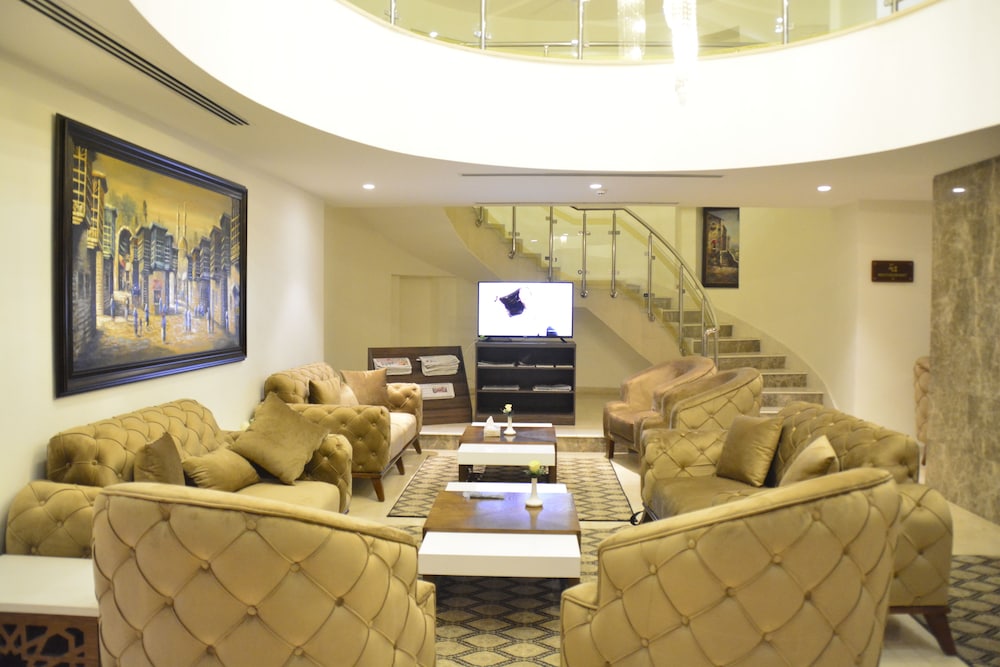 Rawa Hotel Suites 17/33