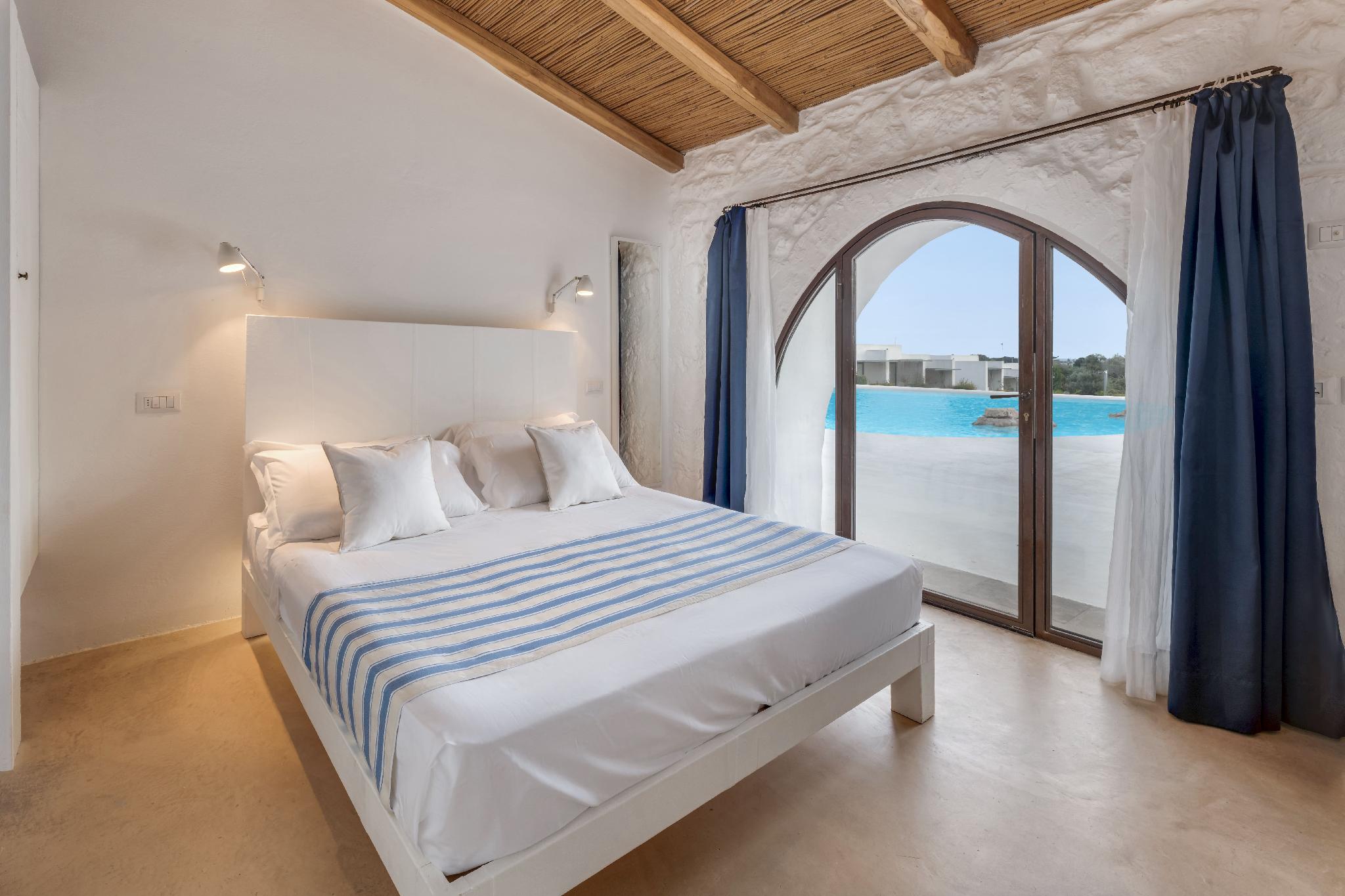 Room, Double Bed