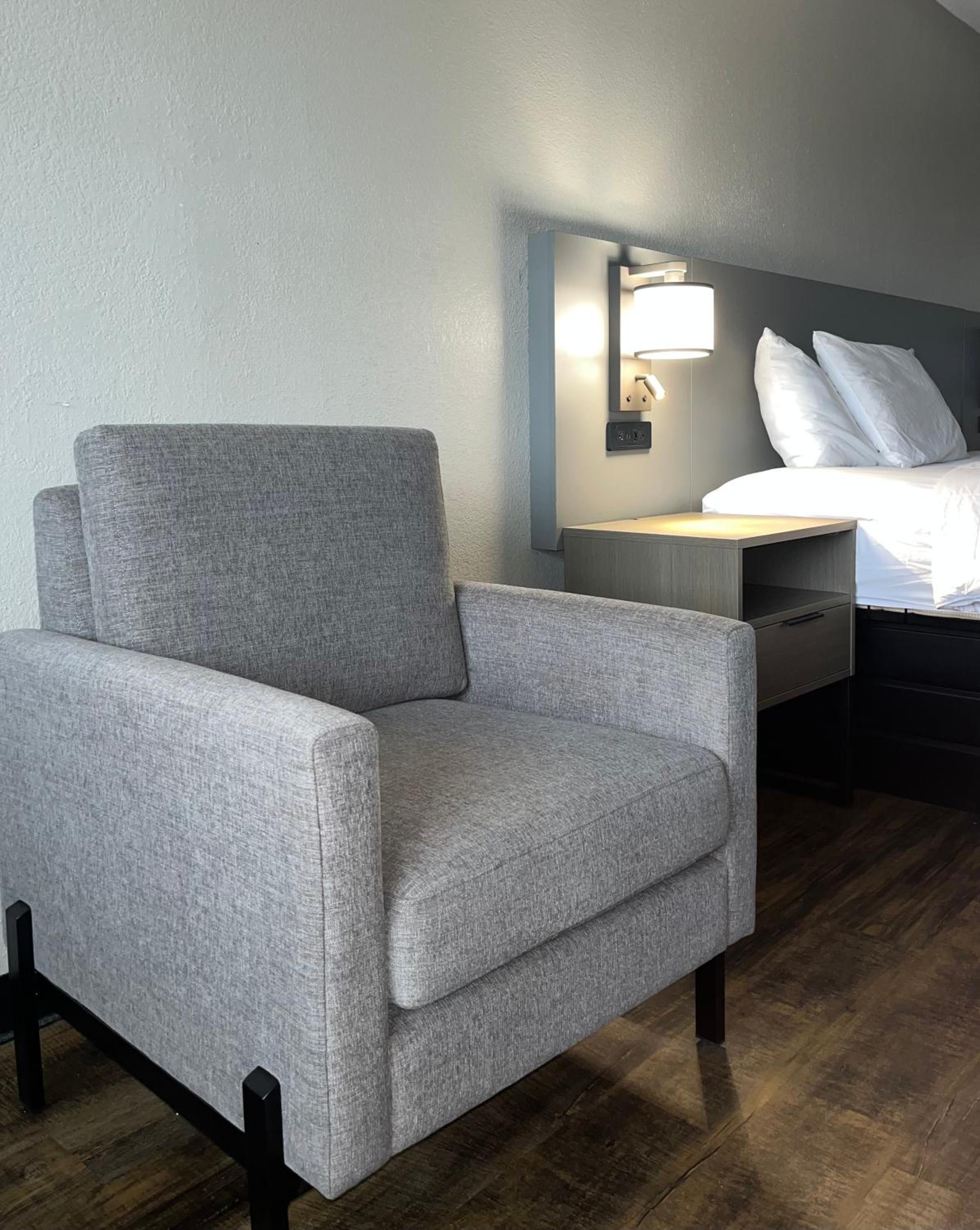 Hallmarc Inn & Suites of West Memphis 31/55