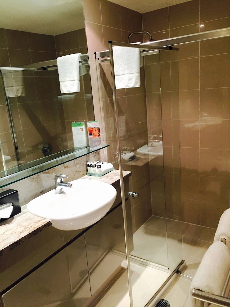 Adina Apartment Hotel Sydney Darling Harbour 44/45
