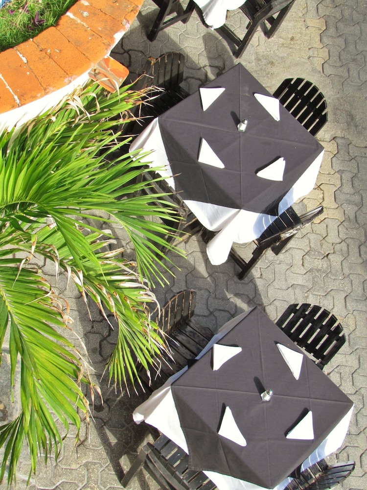 Hotel Cielo, Playa del Carmen 51/69