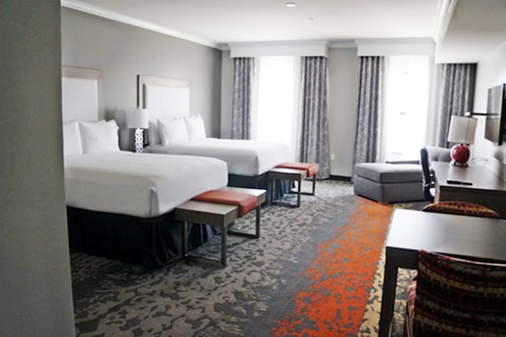 HOLIDAY INN HOUSTON NE - BUSH AIRPORT AREA 14/64