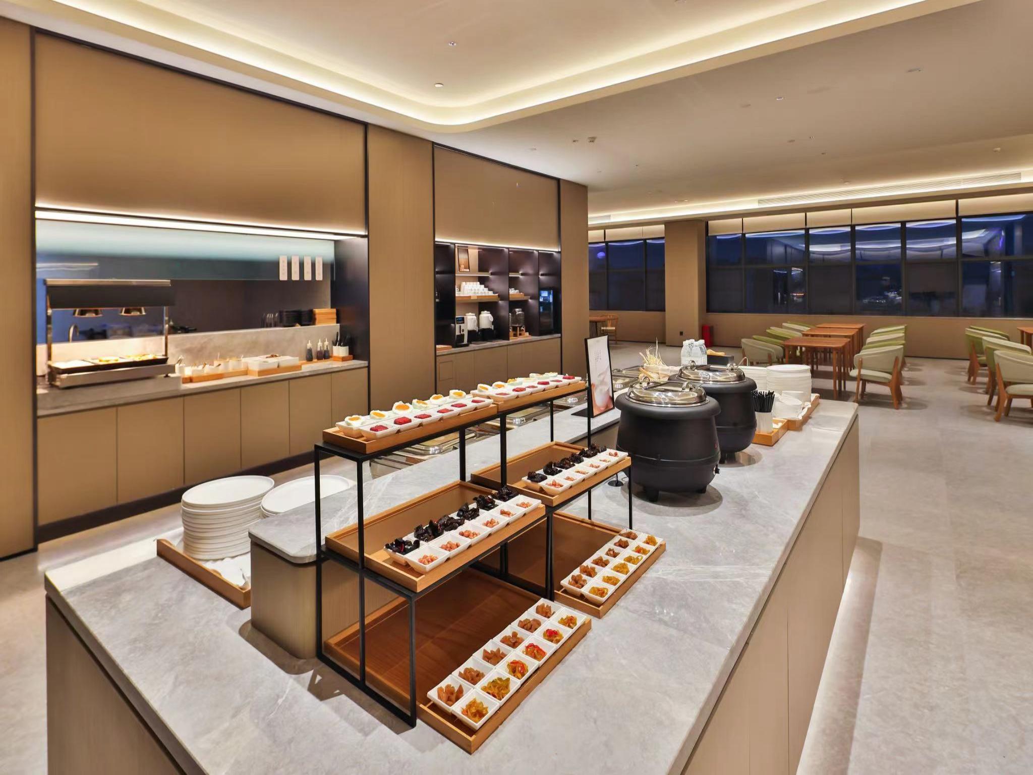 JI Hotel (Guangzhou Baiyun Tongde Subway Station) 17/28
