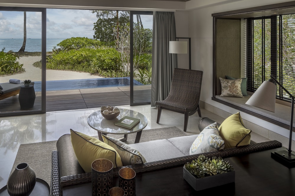 THE RESIDENCE BINTAN 41/73
