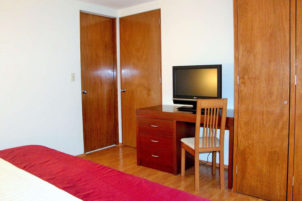 Residence L Heritage Aristoteles 140 By Bluebay Ex Suites Aristoteles 140 55/57