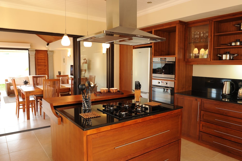 Oasis Villas 27/37
