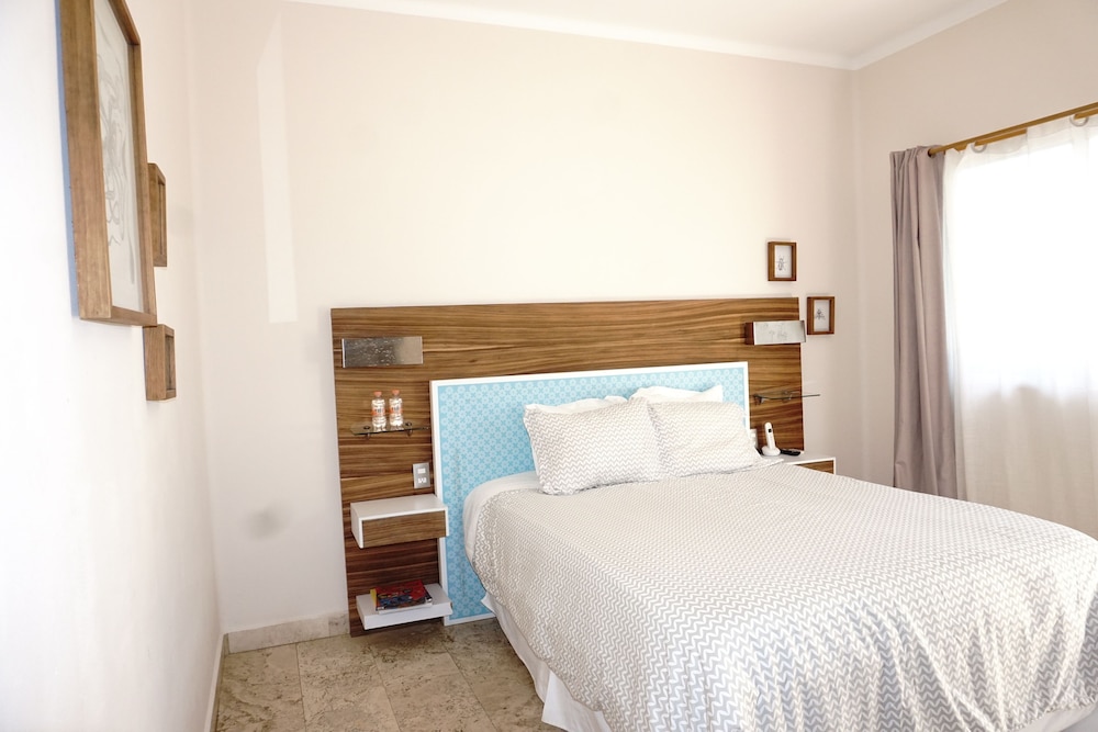 STANDARD, DOUBLE BED, COURTYARD VIEW