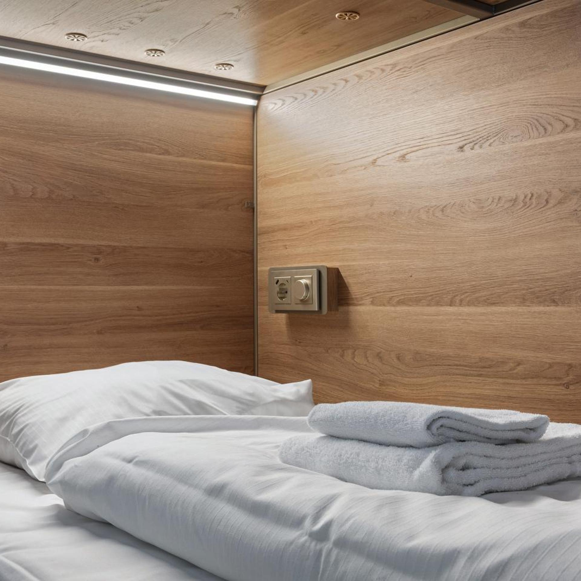 Mixed Dorm, 12 Beds