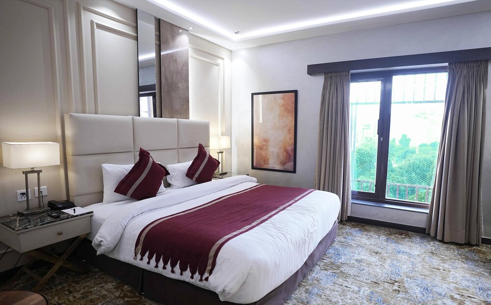 Best Western Plus Grand Hotel Multan 14/61