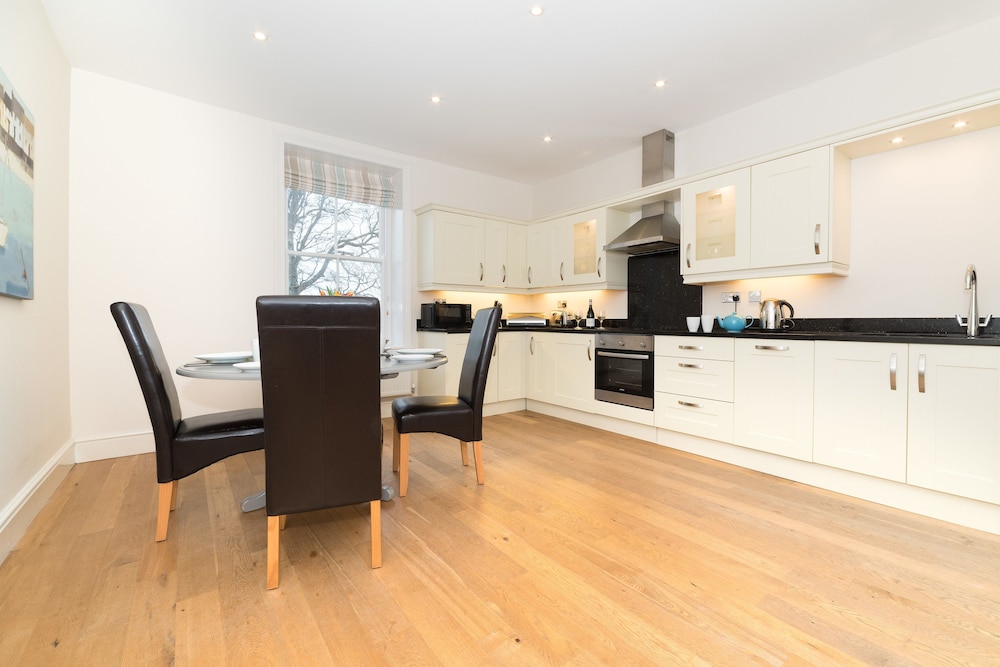 Conwy Valley Cottages 42/50