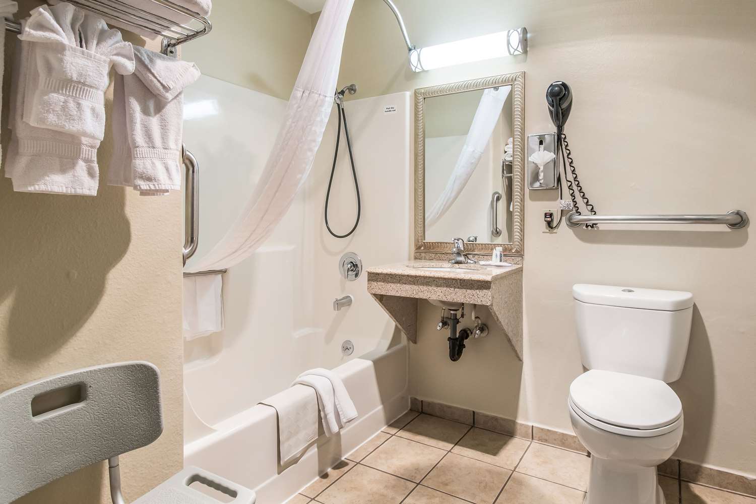 Comfort Inn Newport OR 46/47